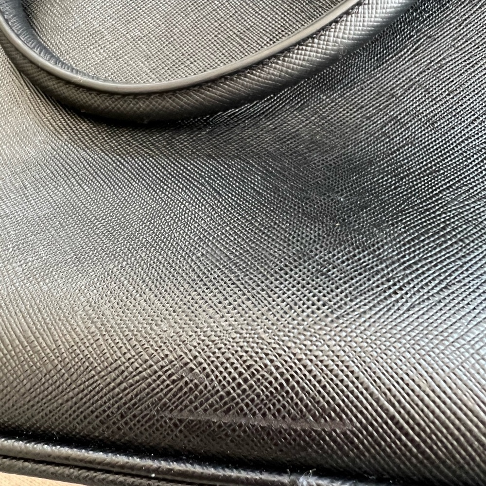 Large Prada Galleria Saffiano Black Leather Bag - Picture 6 of 16